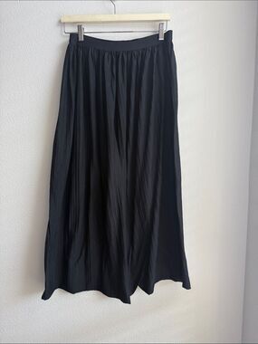 Topshop Black Flowy Pleated Maxi Skirt US 6 Elastic Waist Whimsigoth Fairy
